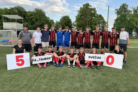 fatauras-u18.jpg