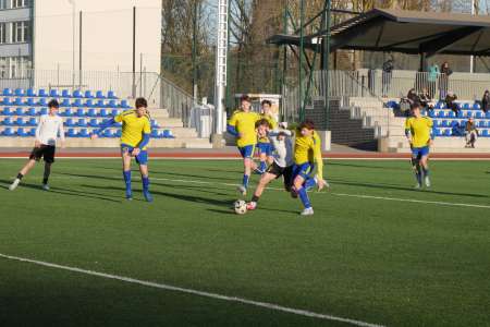 kfm-vfa-ejl-u18.jpg