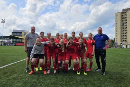 ukmerge-mel-u15.jpg